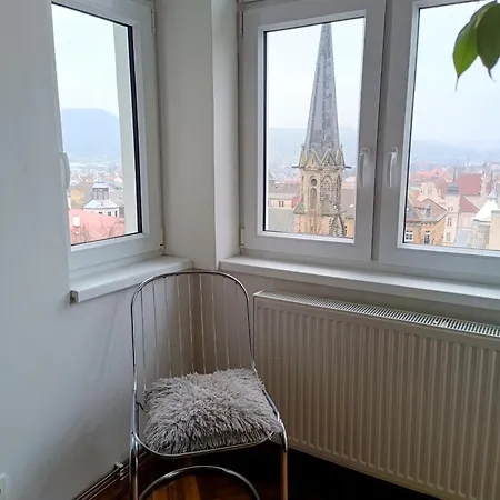 Waldruh S Terasou Apartment Jaluvci