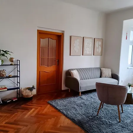 Apartment Waldruh S Terasou Jaluvci